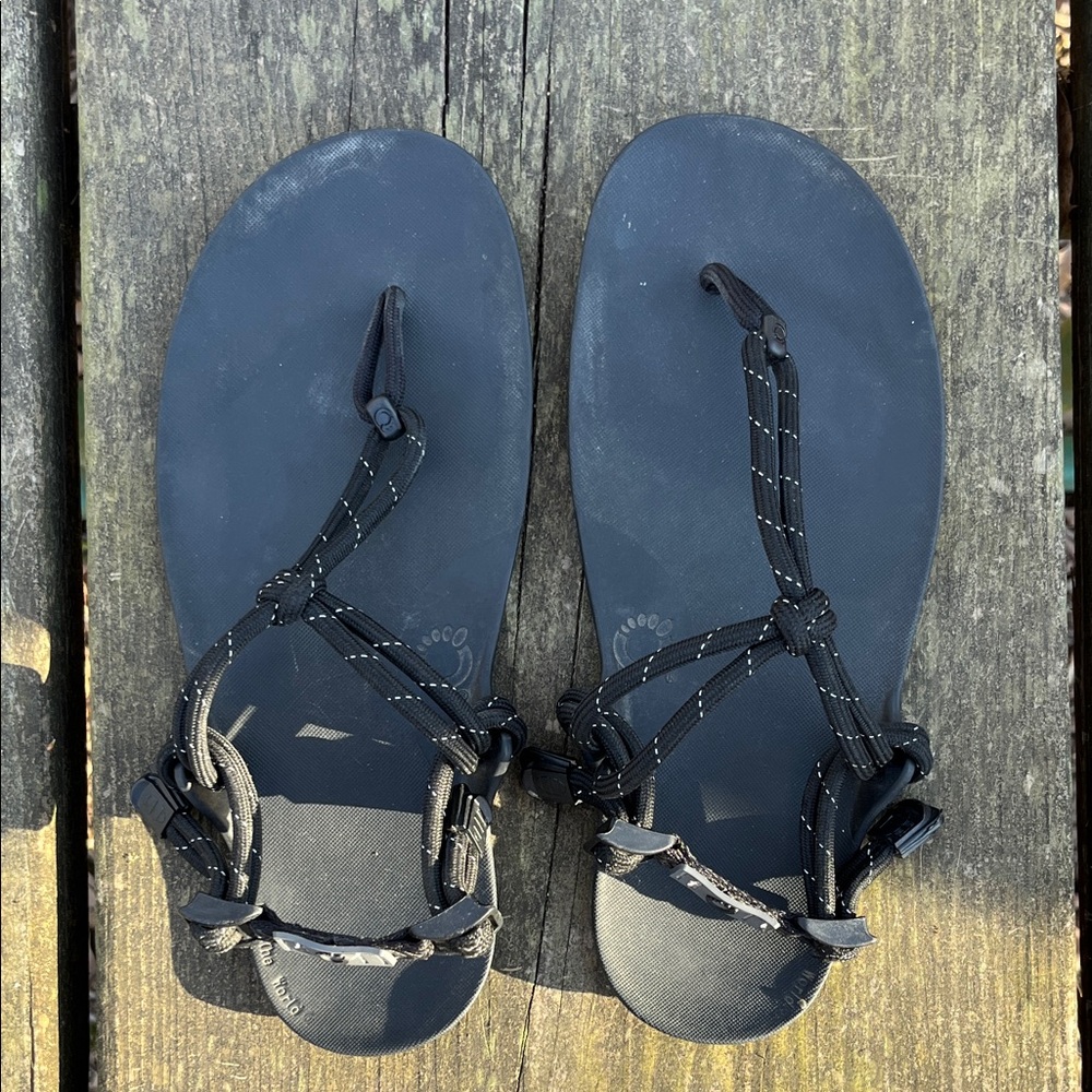 Xero Genesis Sandals